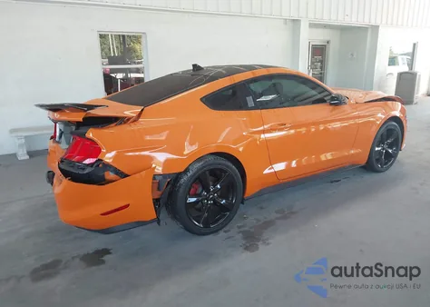 2021 Ford Mustang Ecoboost Fastback z USA, uszkodzony, nr VIN 1FA6P8TH5M5110420